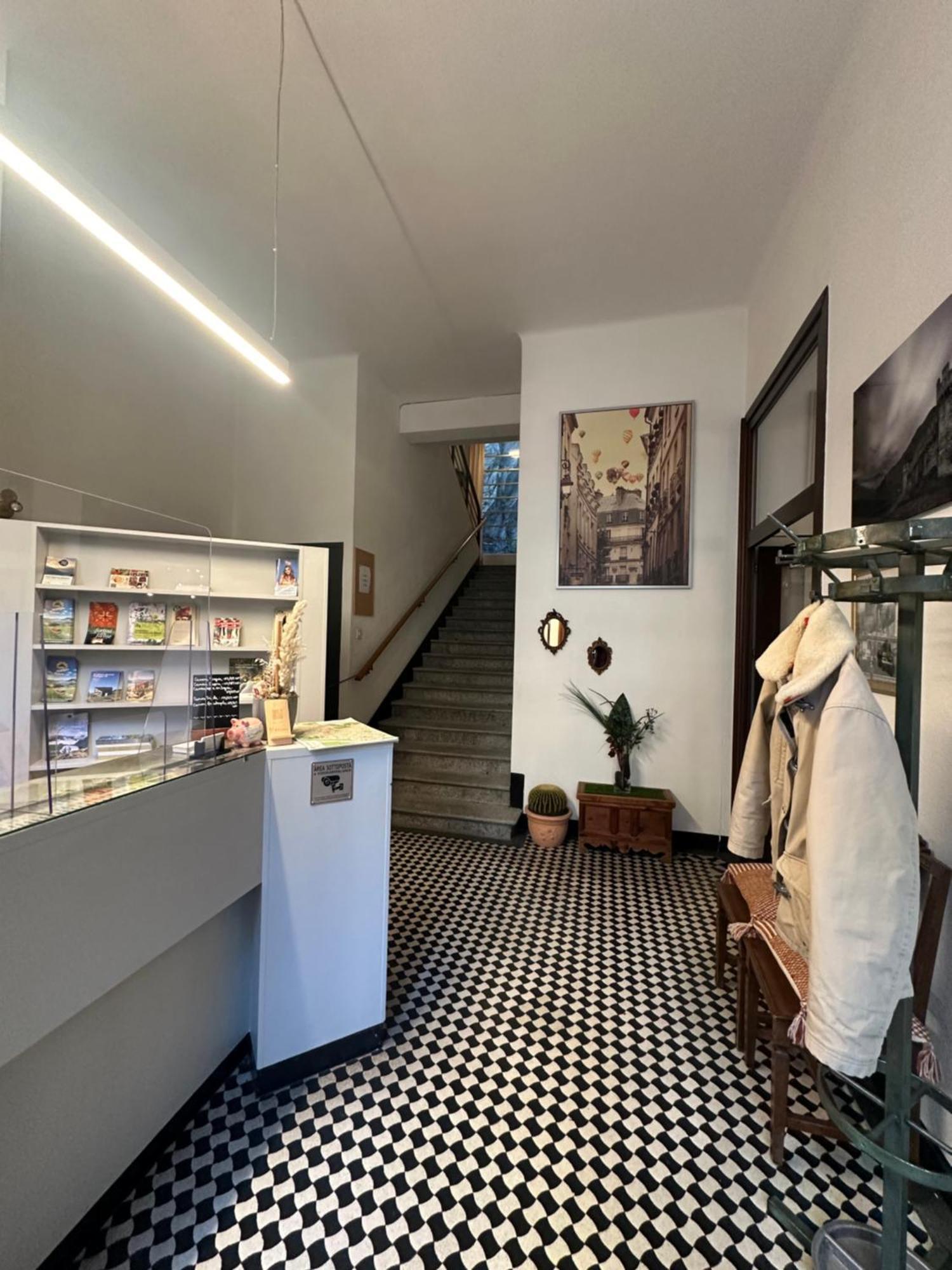 Hotel Croce Federale Canton de Bellinzone Extérieur photo
