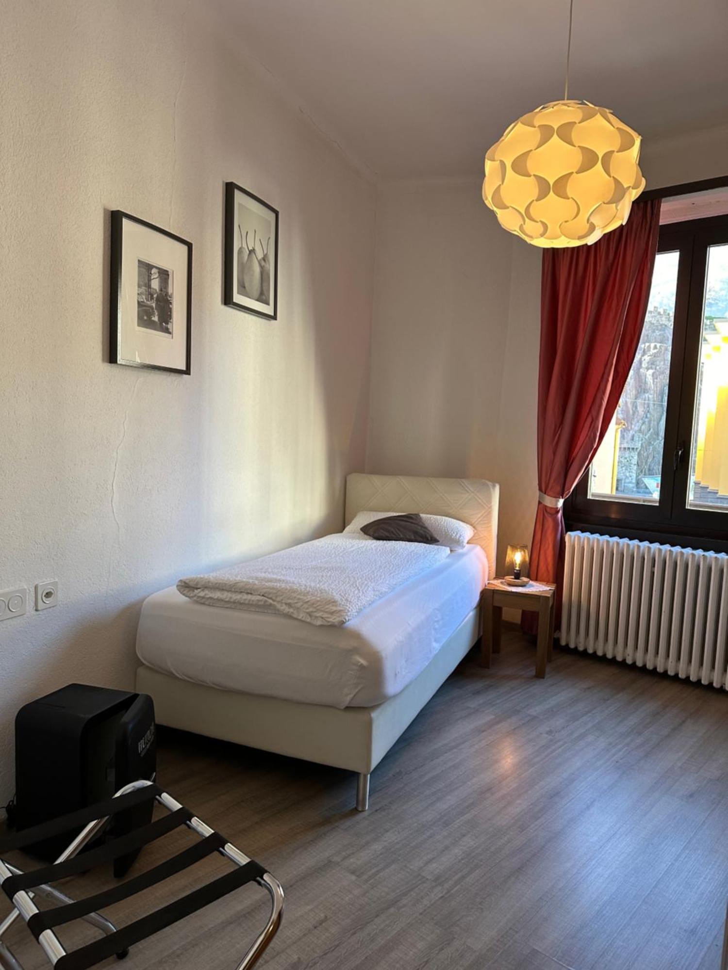 Hotel Croce Federale Canton de Bellinzone Extérieur photo