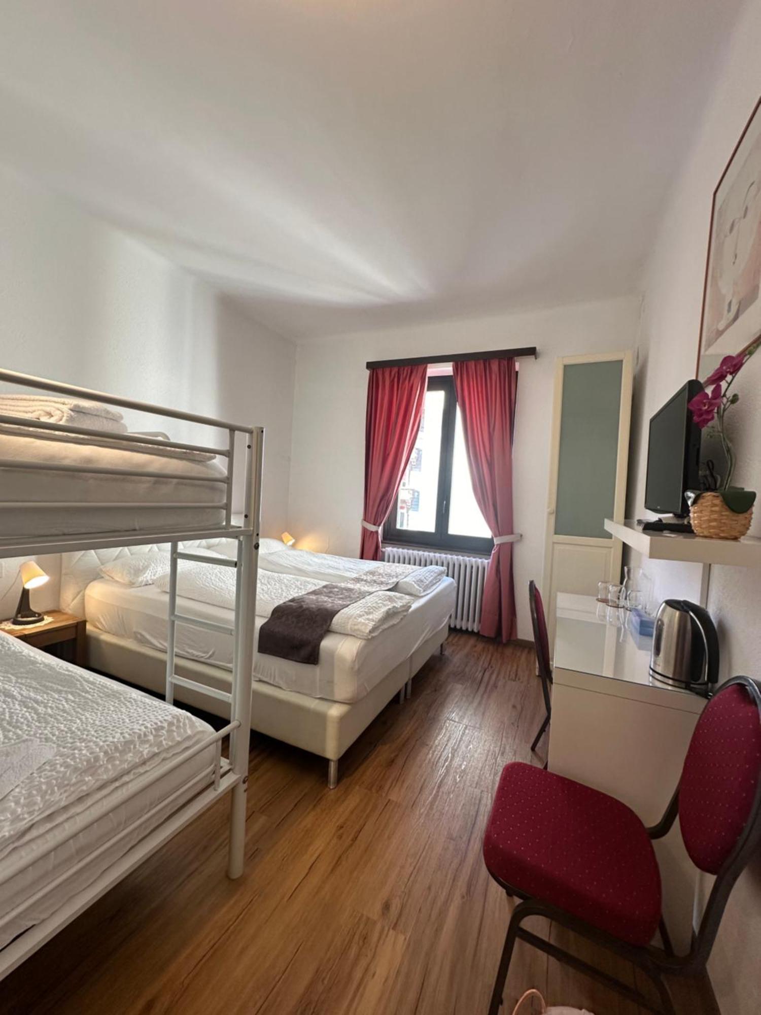 Hotel Croce Federale Canton de Bellinzone Extérieur photo